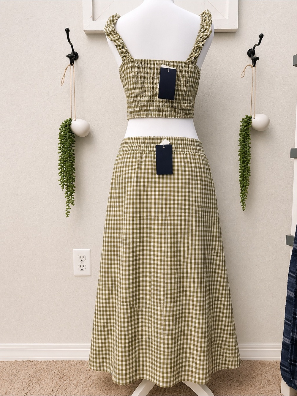 Green Gingham Drawstring Maxi Skirt - Women - Picture 2 of 3